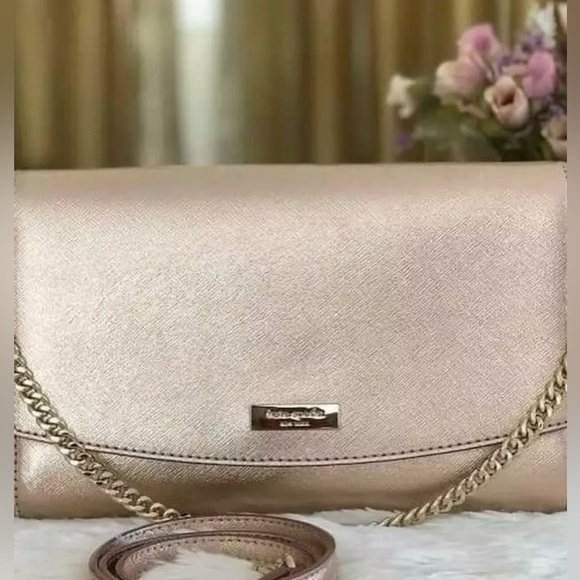 NEW!! Kate Spade Rose Gold Greer Laurel Way Saffiano Crossbody Clutch
NWOT - Picture 2 of 10